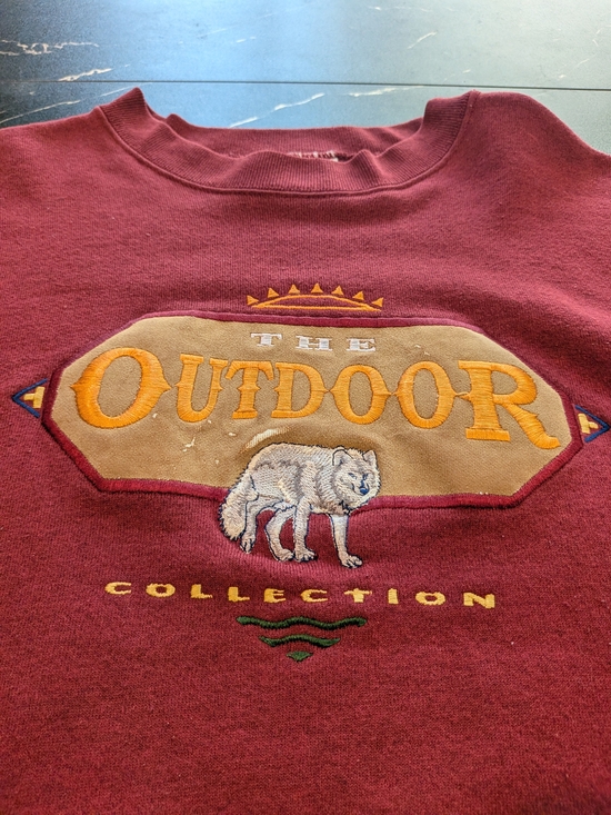 Other - VINTAGE unisex Burgundy 'Outdoor' Embroidered Sweatshirt